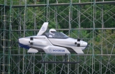 Nhật Bản hôm nay: Skydrive thử nghiệm thành công xe bay chở người, JAL ra mắt máy check-in không chạm tay
