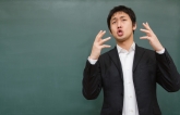 Một giáo viên ở Osaka bị sa thải vì giả danh phụ nữ hỏi về “chuyện ấy” của hơn 200 nữ sinh