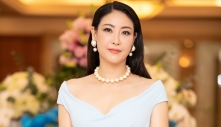 Hoa hậu Việt Nam tuổi 46 tự tin khoe dung nhan bên đàn em đôi mươi, nhan sắc đúng là 'gừng càng già càng cay'