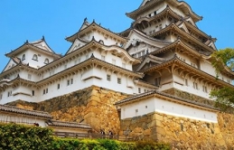 Lâu đài Himeji chính thức hoạt động trở lại sau 3 tháng đóng cửa vì COVID-19