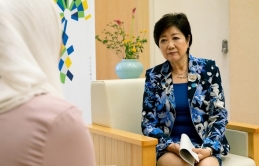 Thống đốc Yuriko Koike tuyên bố tái cử