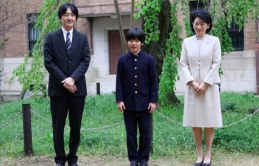 Cậu bé 'phép màu' nắm giữ tương lai Hoàng gia Nhật