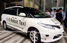 Nhật Bản chạy thử loại taxi không người lái sử dụng mạng dữ liệu tốc độ cao 5G