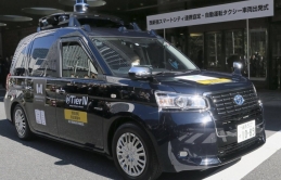 Khám phá taxi không người lái dùng mạng 5G tại Nhật
