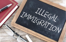 Cơ quan quản lý xuất nhập cảnh Nhật Bản soạn thảo dự luật thay đổi về trục xuất người nước ngoài