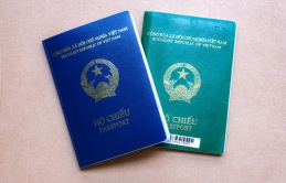 Mỹ yêu cầu ghi bị chú nơi sinh trong hộ chiếu Việt Nam mẫu mới