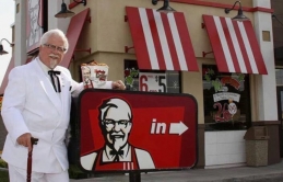 Ông chủ KFC: phá sản ở tuổi 60, khởi nghiệp ở tuổi 65 và thành tỷ phú lúc 88 tuổi