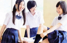 Đây là lý do vì sao nữ sinh Nhật thích mặc váy ngắn, gợi cảm?