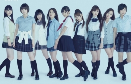 Tại sao nữ sinh trung học Nhật Bản sẵn sàng mặc váy siêu ngắn mà không sợ… lộ hàng?