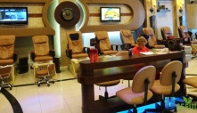 Định cư ở Mỹ và nghề nail: Thiên đường trên tay mình!