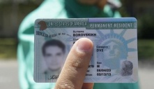 Người có thẻ xanh sẽ ra sao khi ra khỏi Mỹ hơn 6 tháng?