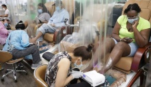 Góc khuất trong ngành nail của người gốc Việt ở Mỹ