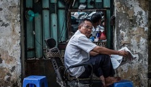 Tôi đã đi khắp năm châu, bốn bể : “Qua rồi mới thấm, sống ở Châu âu thua xa Việt Nam”, tôi khuyên thật Việt Kiều nên nghĩ đến việc hồi hương đi là vừa.