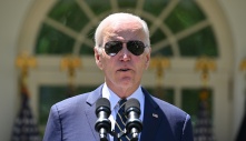 Ông Biden: Mỹ sẽ không vỡ nợ