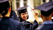 Bố mẹ chi gần 9 tỷ đồng du học, cô gái 30 tuổi nhẩm tính làm 19 năm mới đủ “hồi vốn”: Nhiều du học sinh “vỡ mộng” khi về nước vì “lỗ to” bất ngờ