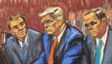 Ông Trump trình diện tòa án liên bang