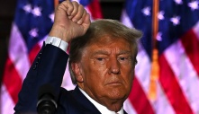 37 cáo buộc ông Trump đối mặt trong vụ tài liệu mật