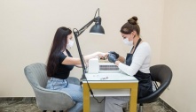 Tỷ lệ 6:4 đang kết liễu sự phát triển ngành nail Việt ở Mỹ, tiền lời chủ tiệm nail kiếm được từ mỗi người thợ theo tỷ lệ 6:4 mà thợ nail chưa biết