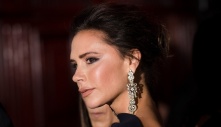 Rùng mình với phương pháp làm đẹp của Victoria Beckham để duy trì nhan sắc ở tuổi U50