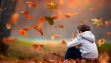 Ai cũng mải miết theo đuổi hạnh phúc mà quên mất rằng trên đời còn có những thứ quan trọng hơn