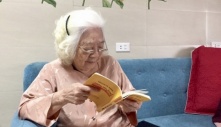 Gửi cha mẹ già vào viện dưỡng lão ở có phải là bất hiếu? Góc nhìn từ 2 phía