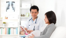 Mẹ Việt sinh con lấy quốc tịch: Trào lưu đi Mỹ của 'đại gia' đầy nguy hiểm
