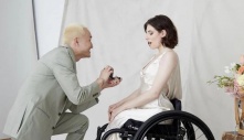Tình yêu tạo ra cổ tích của chàng trai gốc Việt và cô người mẫu khuyết tật Mỹ