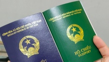 Hộ chiếu Việt Nam hết hạn, có cần xin visa với hộ chiếu Mỹ?