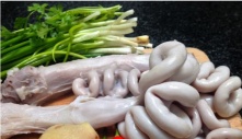 Đầu bếp mách: Luộc lòng không cần cho gia vị, không dai, không đắng, trắng giòn sùn sụn