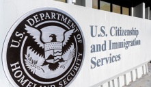 USCIS là gì? Vai trò & Nhiệm vụ của Sở Di Trú Mỹ USCIS