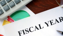 Năm tài khóa là gì? Dự đoán giới hạn visa Mỹ năm tài khoá 2023
