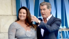 Điệp viên 007′ Pierce Brosnan và câu chuyện tình đẹp bậc nhất Hollywood suốt 25 năm