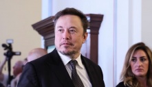 Chính phủ Mỹ khó quay lưng với tỷ phú Elon Musk