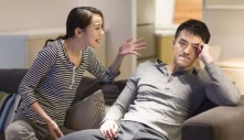 Bị bỏ vì quá yêu, không bao giờ biết cãi nhau với vợ