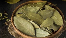 Loại lá dân dã của Việt Nam, sang Mỹ giá 2 triệu đồng/kg