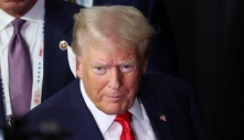 Ông Trump lần đầu xuất hiện sau vụ ám sát hụt