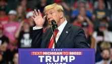 Tuổi tác của ông Trump gây chú ý sau khi ông Biden rút lui