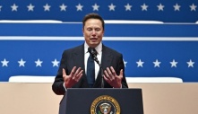 Elon Musk tuyên bố có thể tiết kiệm 1.000 tỷ USD ngân sách liên bang