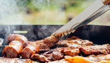 Những khách Việt khiến nhà hàng 'ngậm bồ hòn làm ngọt'