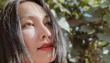 Bị mỉa mai không có tiền mà nổ như bom, Kim Hiền bức xúc: ‘Ở Mỹ dạy tiết kiệm tiền và xài đúng cách...‘