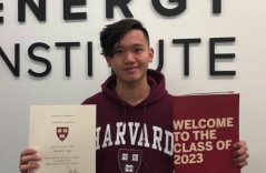 Chuyện về nam sinh gốc Việt mồ côi cha, ngủ gầm cầu trúng tuyển Đại Học Harvard