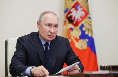 Ông Putin tuyên bố không tuân theo luật một số nước đặt ra