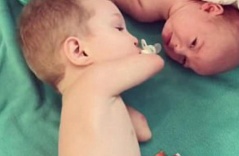 Powerful Portraits of the Armless and Legless Boy that Will Touch Your Heart