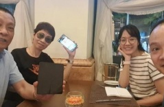 Mừng sinh nhật tuổi 66, Lại Văn Sâm hiếm hoi khoe ảnh cả nhà sum vầy: Chuẩn ‘gia đình phong độ‘
