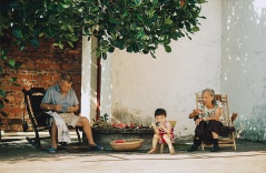 Tôi Nuôi Con Tôi Và Con Tôi Nuôi Con Của Nó, Bài Viết Khiến Chúng Ta Ρhải Dừng Lại Suy Ngẫm