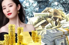 4 tuổi kiếm tiền cực đỉnh, 3 tháng cuối năm 2023 tiền bạc rủng rỉnh