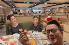 'Vua cá Koi' nói chuyện 'làm lành' sau khi Hà Thanh Xuân tuyên bố dứt tình, vợ cũ giữ đúng 1 thái độ