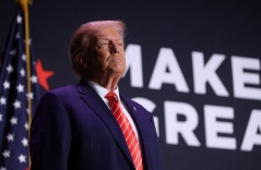 Ông Trump ấp ủ đòn kinh tế 'khủng' nhằm vào Trung Quốc