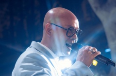 Quá khứ ‘chông gai’ của ca sĩ có bản hit kiếm tiền tỷ: Trắng tay khi rời MTV, phải vay nợ để làm album