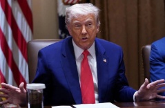 Ông Trump thừa nhận cái giá của đòn thuế